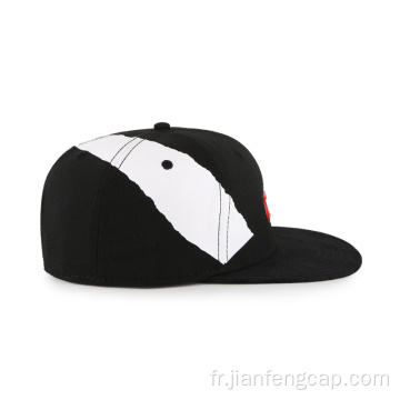 casquette snapback avec logo TPU brillant